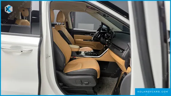 KIA CARNIVAL DIESEL 9-SEATER NOBLESSE
