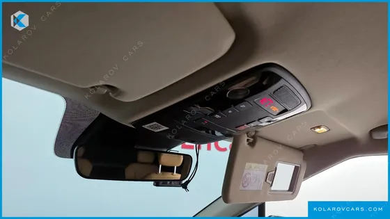KIA CARNIVAL DIESEL 9-SEATER NOBLESSE