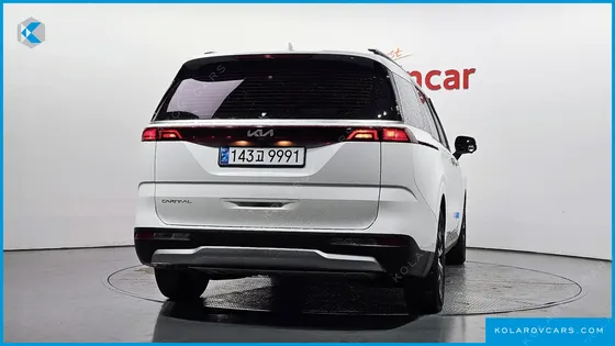KIA CARNIVAL DIESEL 9-SEATER PRESTIGE