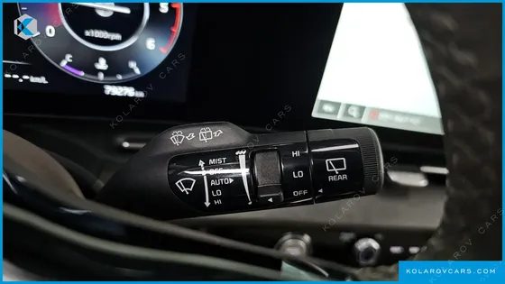 KIA CARNIVAL DIESEL 9-SEATER PRESTIGE
