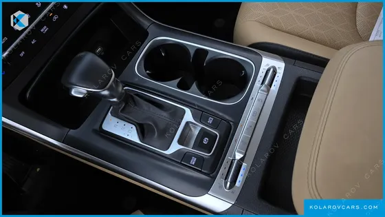 KIA CARNIVAL DIESEL 9-SEATER PRESTIGE