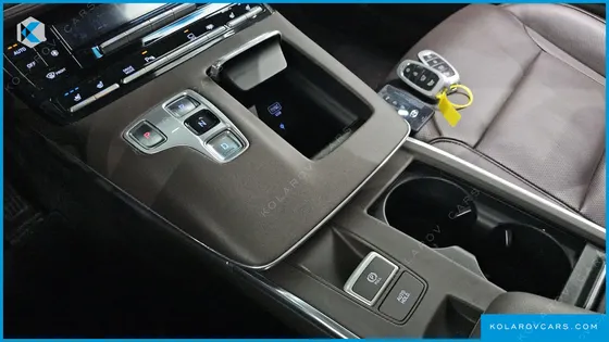 HYUNDAI GRANDEUR EXCLUSIVE