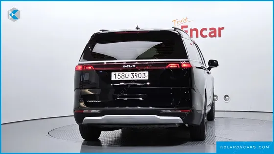 KIA CARNIVAL DIESEL 9-SEATER PRESTIGE