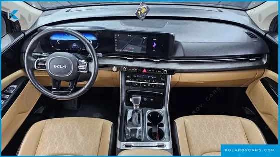 KIA CARNIVAL DIESEL 9-SEATER PRESTIGE
