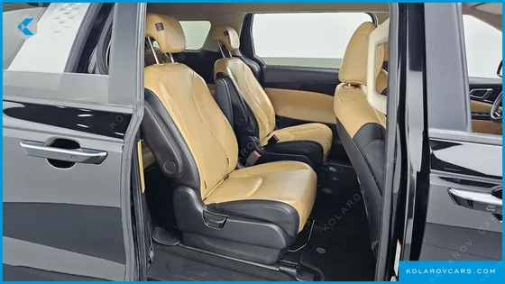 KIA CARNIVAL DIESEL 9-SEATER PRESTIGE