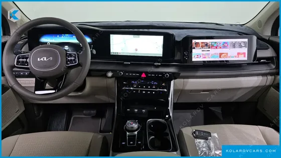 KIA CARNIVAL GASOLINE 7-SEATER SIGNATURE