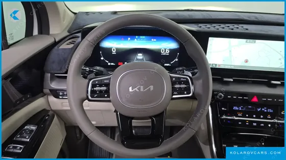 KIA CARNIVAL GASOLINE 7-SEATER SIGNATURE