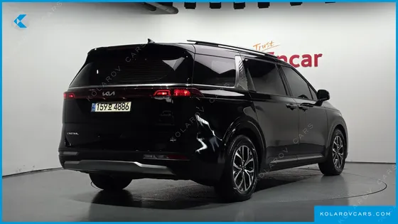KIA CARNIVAL DIESEL 9-SEATER NOBLESSE