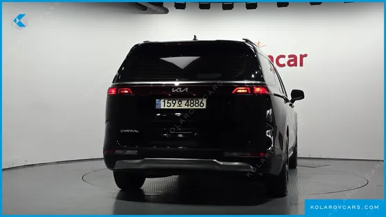 KIA CARNIVAL DIESEL 9-SEATER NOBLESSE