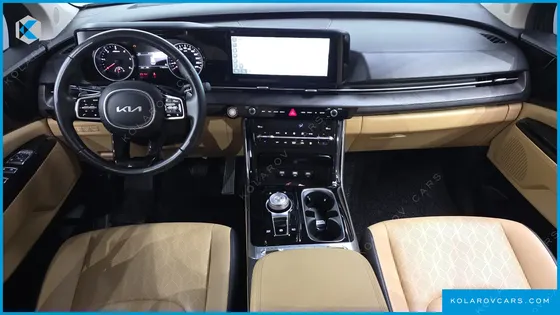 KIA CARNIVAL DIESEL 9-SEATER NOBLESSE
