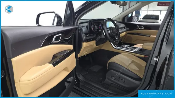 KIA CARNIVAL DIESEL 9-SEATER NOBLESSE