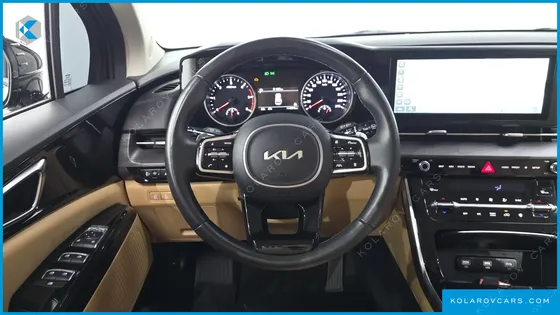 KIA CARNIVAL DIESEL 9-SEATER NOBLESSE