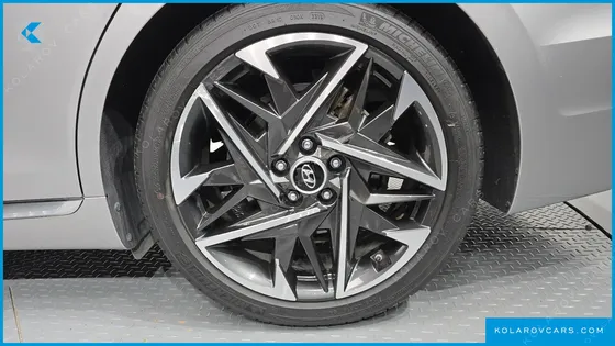 HYUNDAI GRANDEUR 3.0 LPI