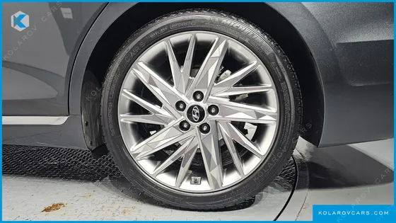 HYUNDAI GRANDEUR 2.5