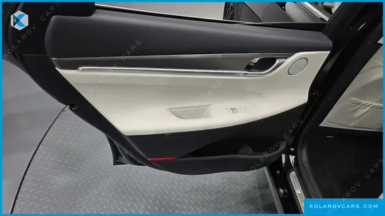 HYUNDAI GRANDEUR 3.3