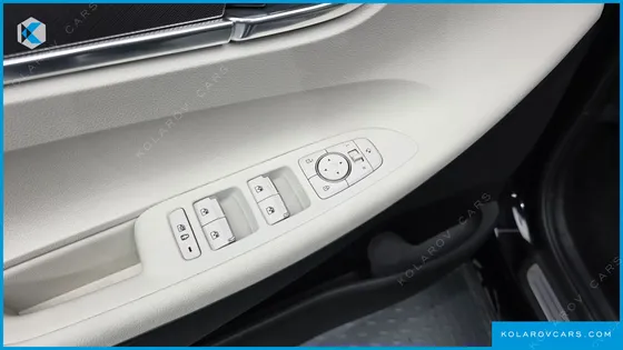 HYUNDAI GRANDEUR 3.3