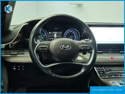 HYUNDAI GRANDEUR PREMIUM