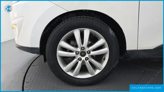 HYUNDAI TUCSON DIESEL 2WD LMX20