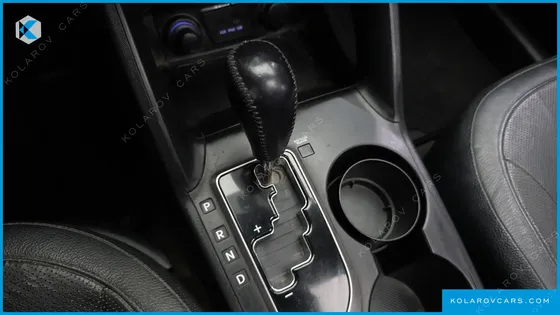 HYUNDAI TUCSON DIESEL 2WD LMX20