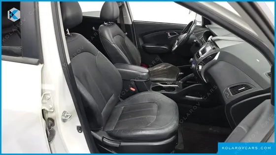 HYUNDAI TUCSON DIESEL 2WD LMX20