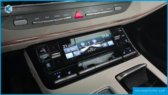 HYUNDAI GRANDEUR LE BLANC