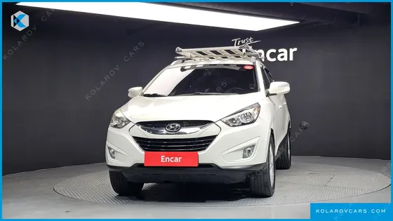 HYUNDAI TUCSON DIESEL 2WD LX20
