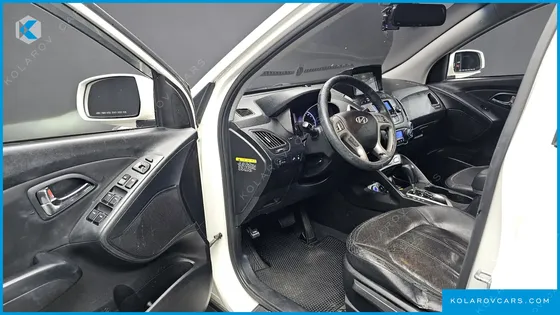 HYUNDAI TUCSON DIESEL 2WD LX20