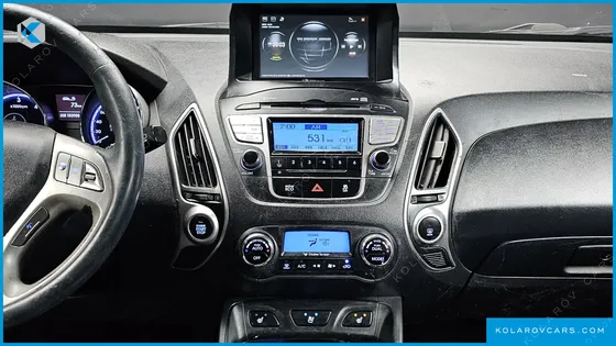 HYUNDAI TUCSON DIESEL 2WD LX20