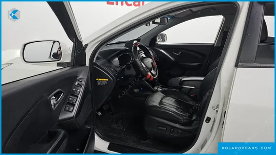 HYUNDAI TUCSON DIESEL 2WD X20
