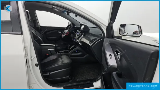 HYUNDAI TUCSON DIESEL 2WD X20