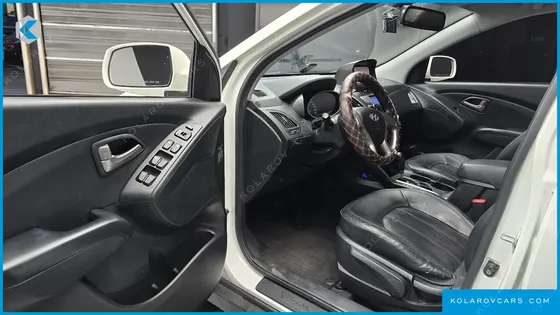 HYUNDAI TUCSON DIESEL 2WD LX20