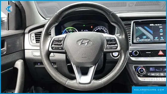 HYUNDAI SONATA MODERN