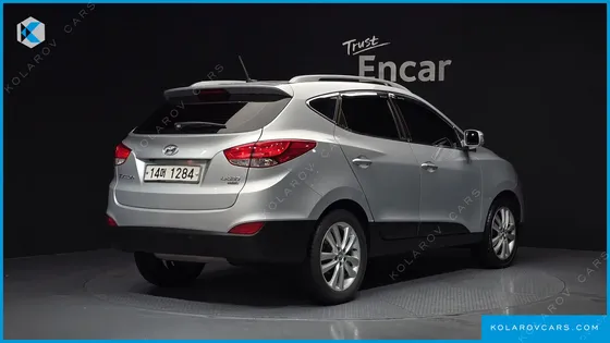 HYUNDAI TUCSON DIESEL 2WD LX20