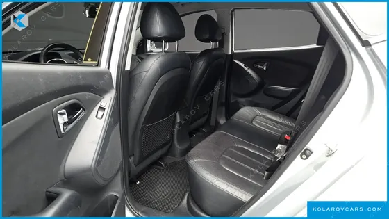 HYUNDAI TUCSON DIESEL 2WD LX20
