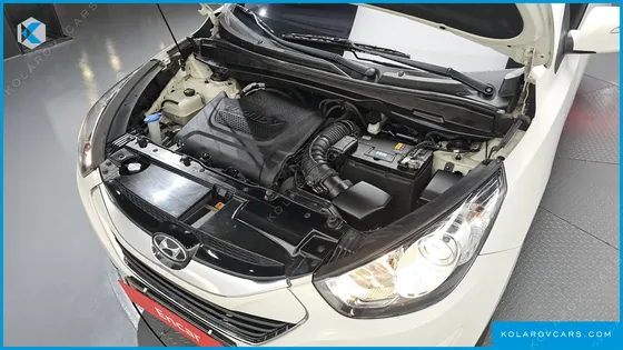 HYUNDAI TUCSON DIESEL 2WD LX20