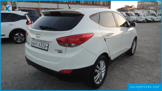 HYUNDAI TUCSON DIESEL 2WD LX20