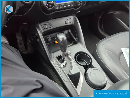 HYUNDAI TUCSON DIESEL 2WD LX20
