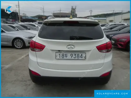 HYUNDAI TUCSON DIESEL 2WD LX20