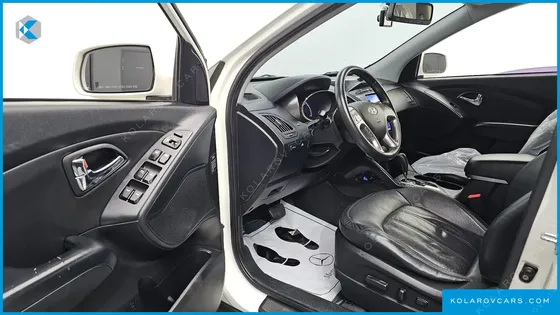 HYUNDAI TUCSON DIESEL 2WD LMX20
