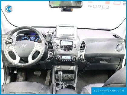 HYUNDAI TUCSON DIESEL 2WD LX20