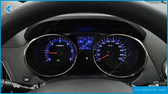 HYUNDAI TUCSON DIESEL 2WD X20