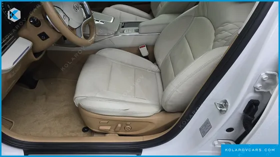 HYUNDAI GRANDEUR 3.3