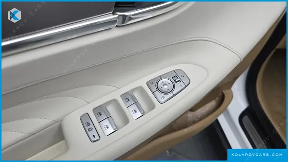 HYUNDAI GRANDEUR 3.3
