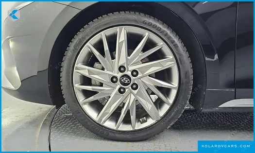 HYUNDAI GRANDEUR 2.5