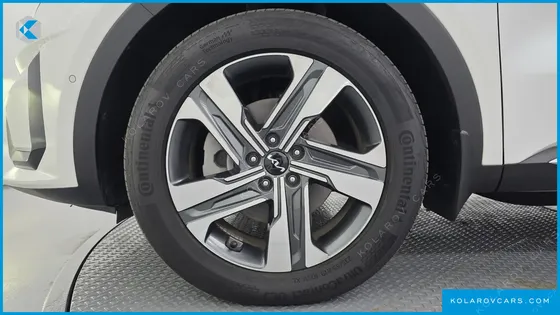 KIA SORENTO HEV 1.6 2WD
