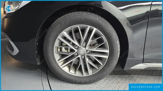 HYUNDAI GRANDEUR 2.4 PREMIUM