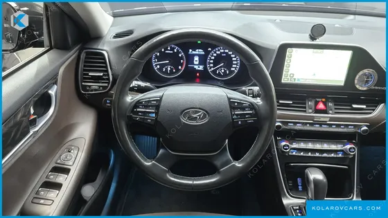 HYUNDAI GRANDEUR 2.4 PREMIUM
