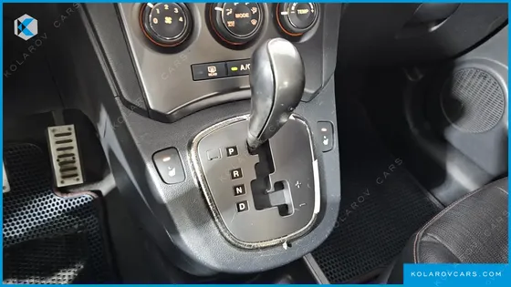 KIA CARENS LPI 2.0 GLX