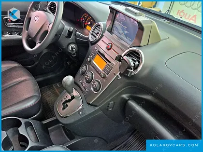 KIA CARENS LPI 2.0 GX