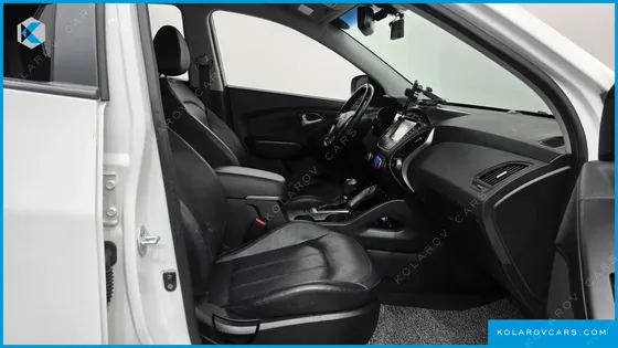 HYUNDAI TUCSON DIESEL(E-VGT) 2WD